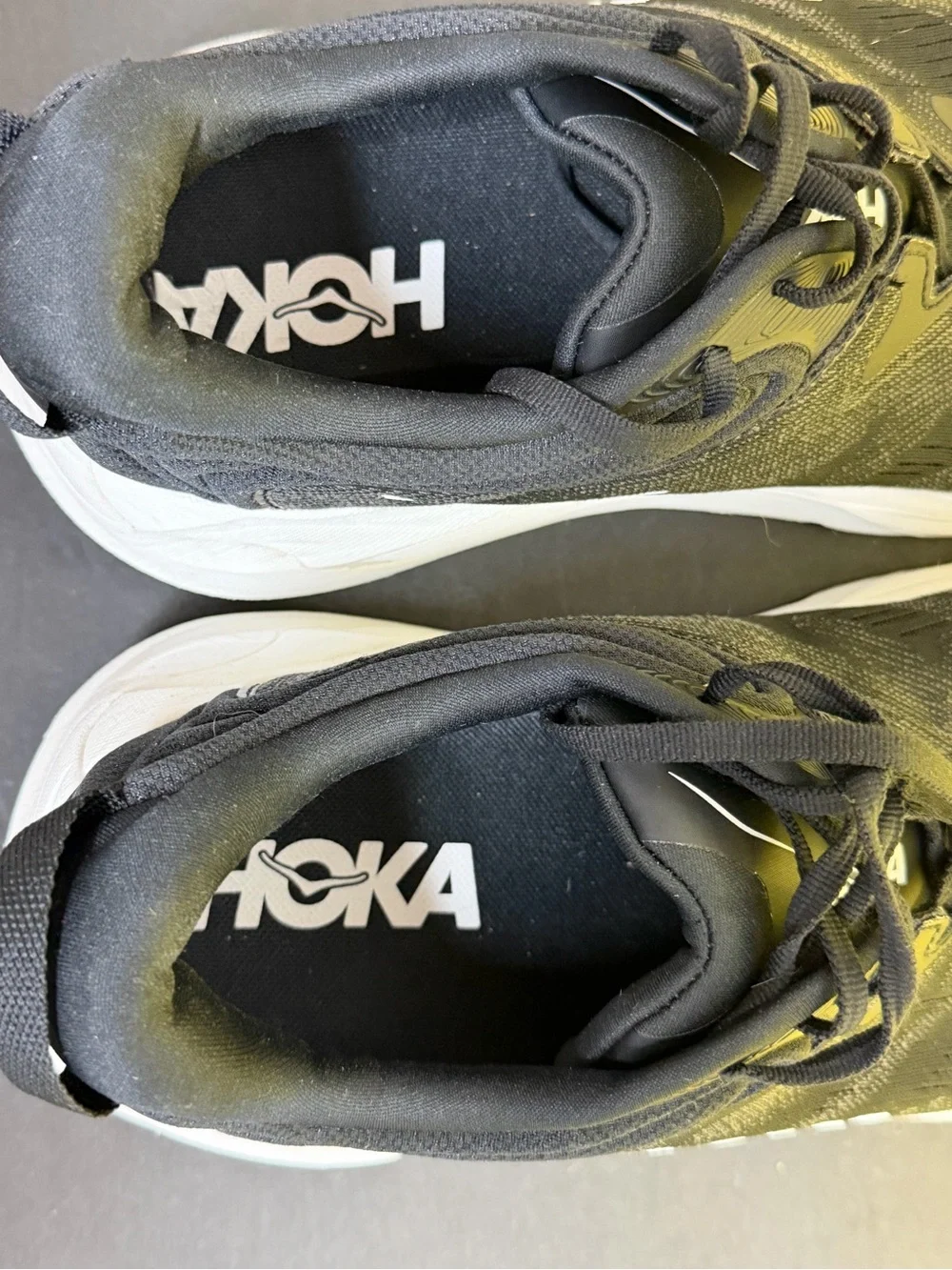 Hoka One One Gaviota 6 Wide Sneakers Men's SZ 12.5 2E Black White Barely Worn